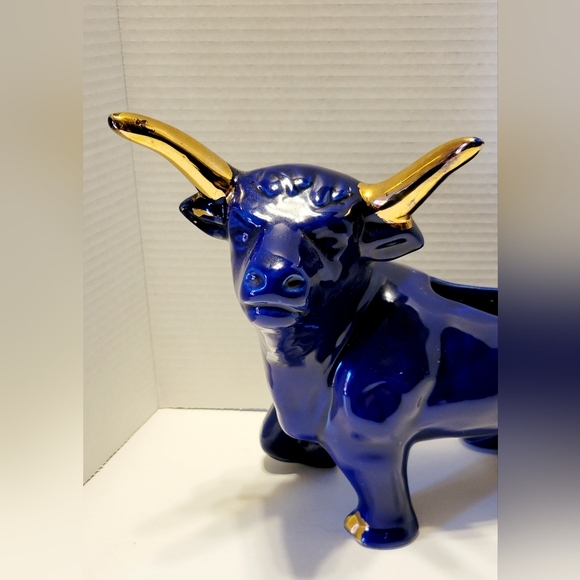 MCM Bull Planter - Picture 3 of 8